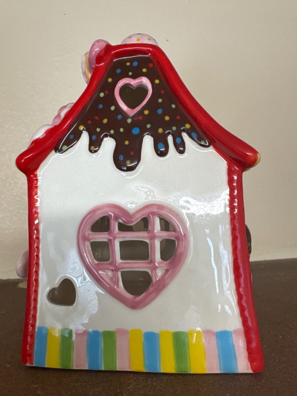 Hello Kitty Ceramic - Picture 4 of 4